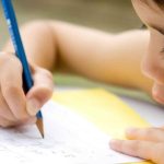 اختلالات یادگیری در کودکان دبستانی چیست و چه درمانی دارد؟ + ویدئو