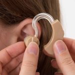 چند درصد کم شنوایی نیاز به سمعک دارد؟
