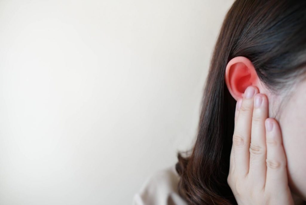 عوامل ایجاد کم شنوایی در فرکانس پایین